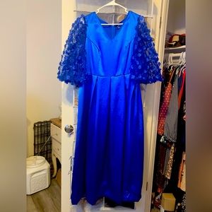 Brand is SHEIN size is a 14 royal blue prom dress satin material